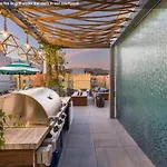 Hollywood 2 Bed Apt Hideaway With Free Parking